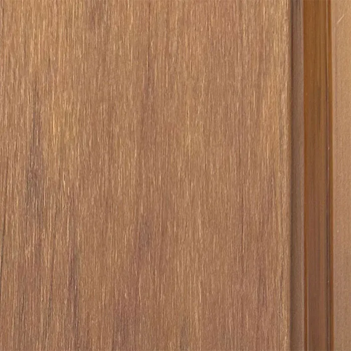 Piso Deck Sintético Comercial