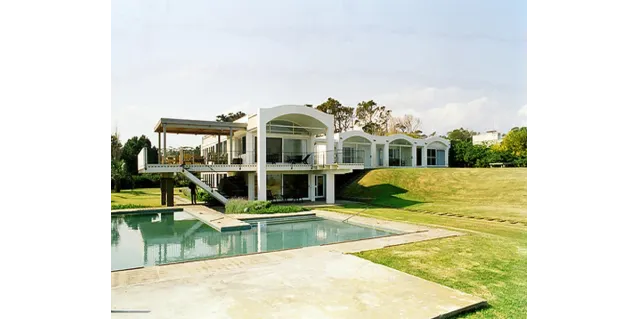 El Arquitecto Honorario: Eladio Dieste