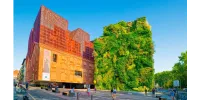 Conoce las increíbles fachadas verdes y jardines verticales de Patrick Blanc