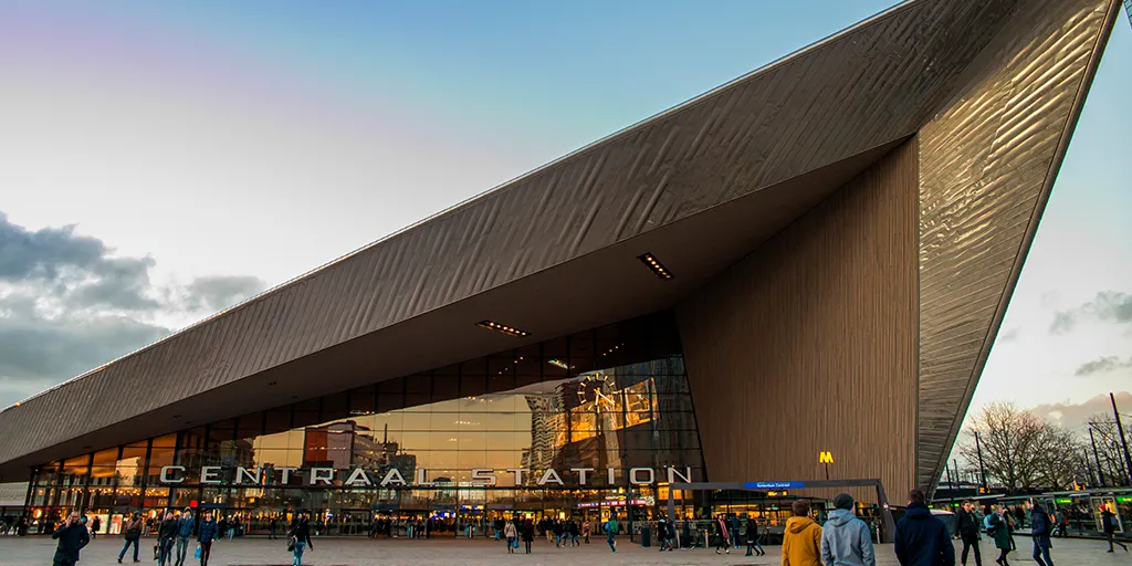 Estación Central Rotterdam, Países Bajos