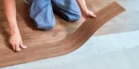 ¿Cuánto cuesta un piso vinílico por metro cuadrado?