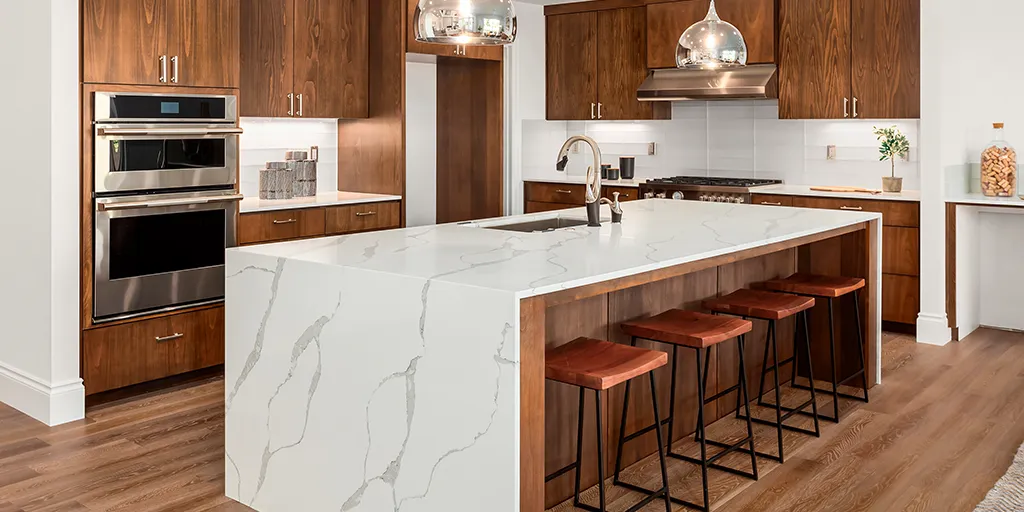 ¿Cómo se elige el color y el acabado para un piso de madera de ingeniería?