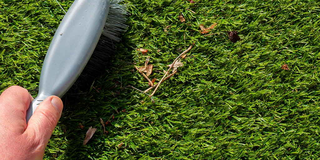 ¿Cómo afecta el clima al pasto sintético?